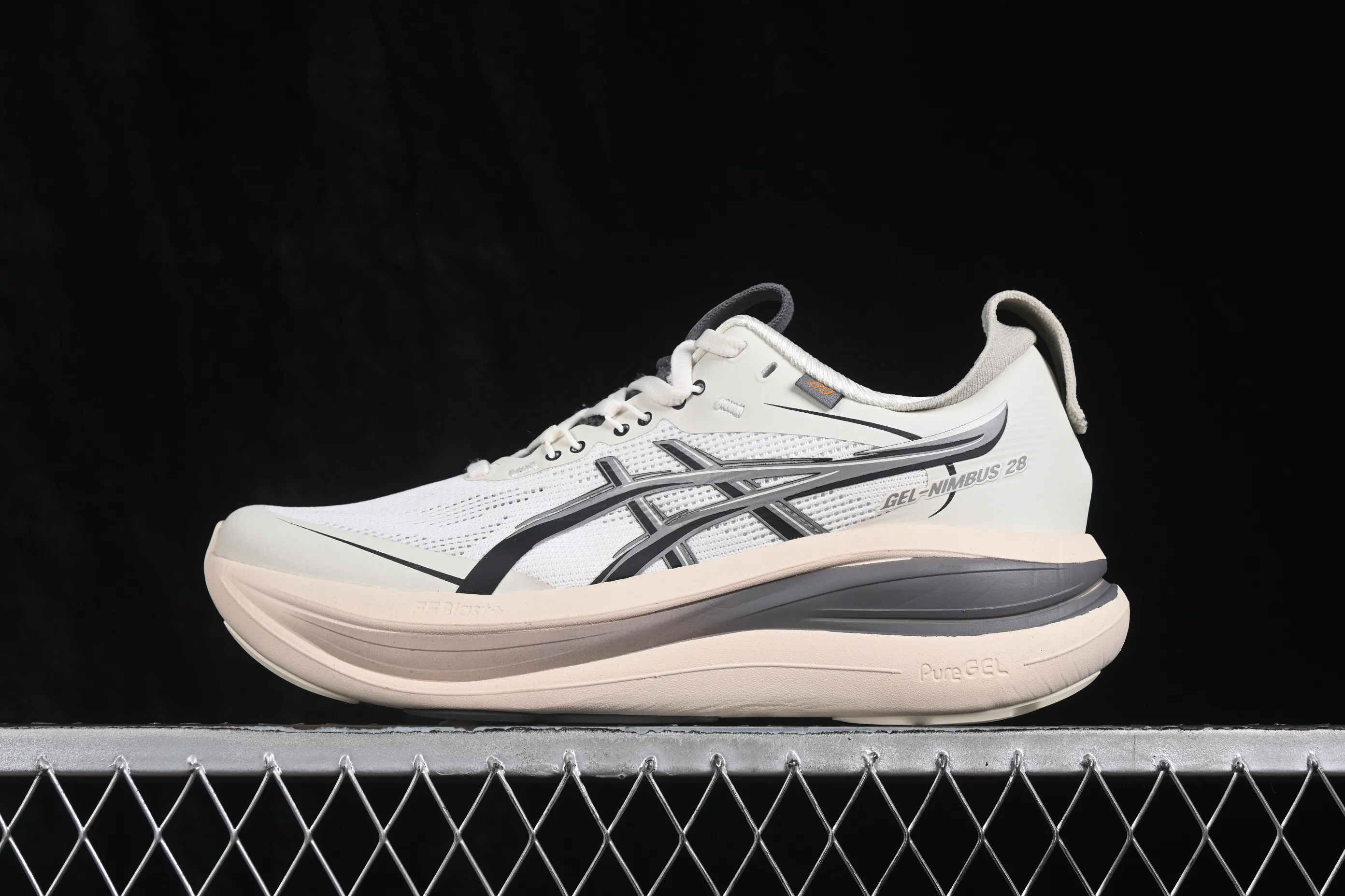 All categories Asics Asics series Asics Gel-Nimbus 28 Asics Gel-Nimbus 28 Asics retro breathable casual shoes cushioning men's wear-resistant running shoes 1011C032-100